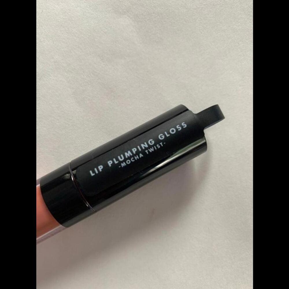 NWT E.L.F. Lip Plumping Gloss Mocha Twist - Picture 3 of 3